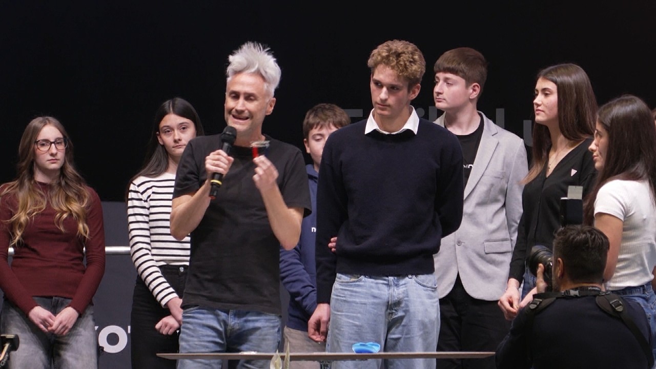 Borse di studio Essilor Luxottica: ad Agordo arriva Schettini