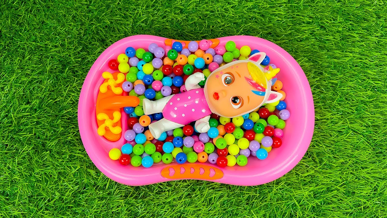 Radiant Illusion ASMR ✨ A Colorful Dance of Falling Beads