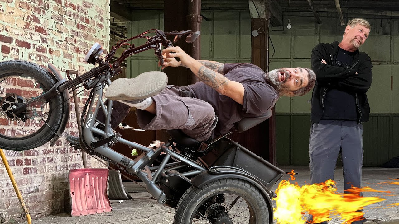 Наша новая рабочая лошадка: встречайте электрический трехколесный велосипед One Tour с двумя двиг...