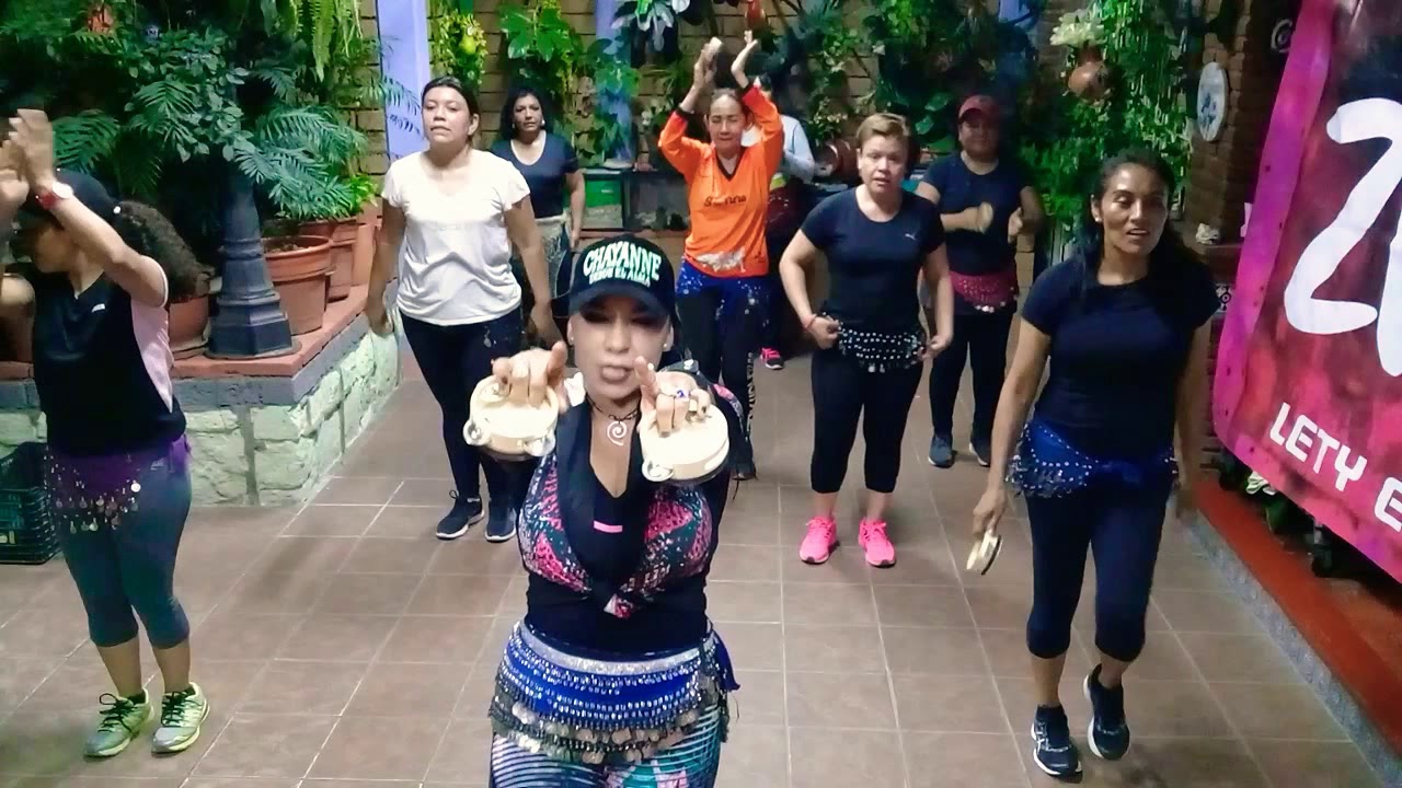 Shakira camera iphone 8 plus apk