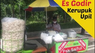 Jajanan Kaki Lima - Es Gudir Kerupuk Upil - Street Food Surabaya