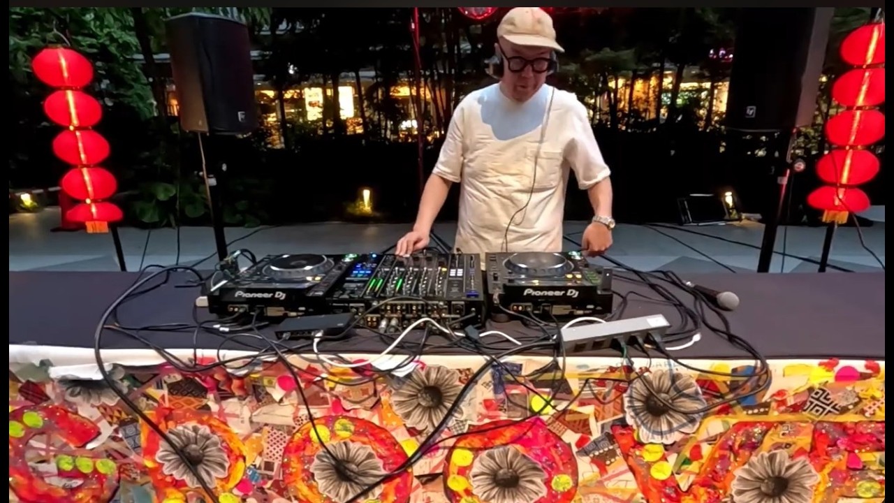 Tomoyuki Tanaka (FPM) ｰ Nihonbashi Public Jazz DJ Play - YouTube