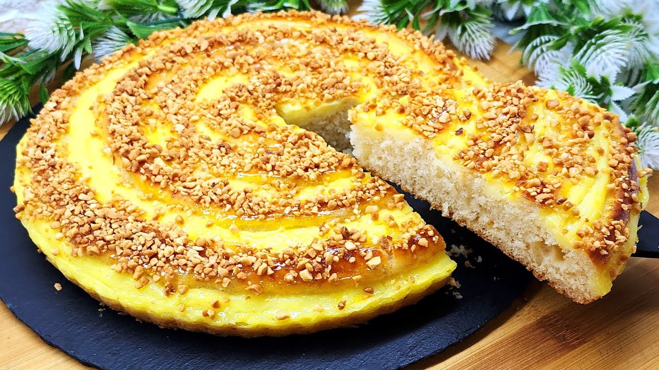 بريوش سائل بدون عجن ولا دلك فقط بالملعقة بكريمة باتيسيير  كيوجد في رمشة عين خفيف متل قطن😋😋