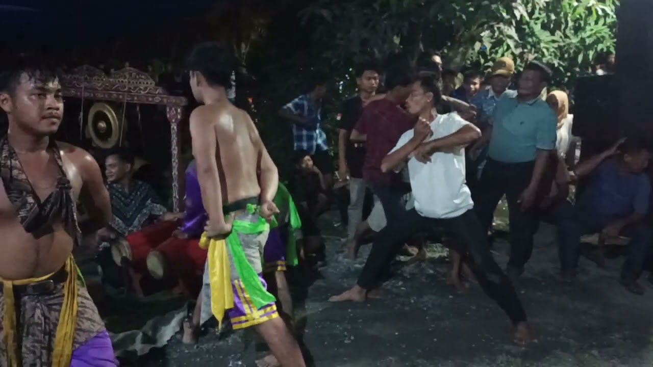 Baru Sekali Sentak Penonton Pada Tumbang.  Solah Janturan Jaranan Karya Prima Live Negeri Lama.