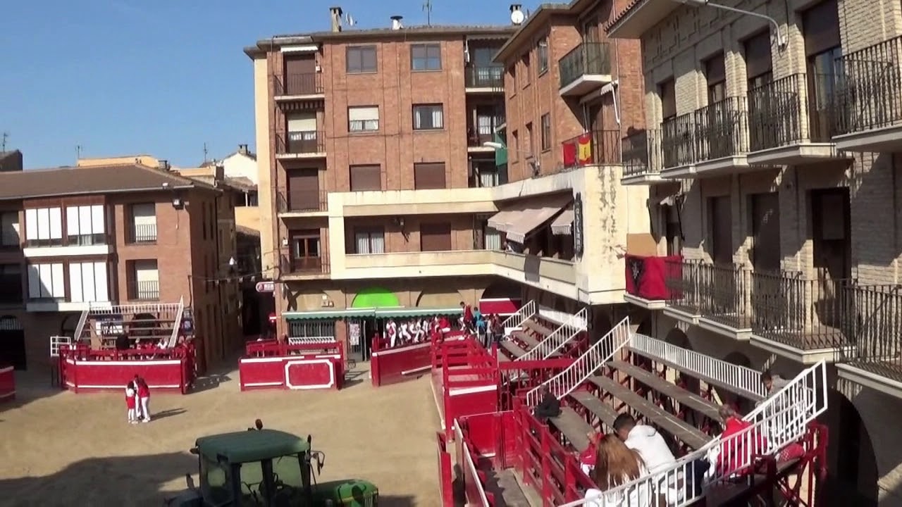 VILLAFRANCA Pueblos de Navarra YouTube