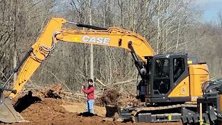 American dirtworks along with Case & Lawrence Equipment demo Minataur dl550