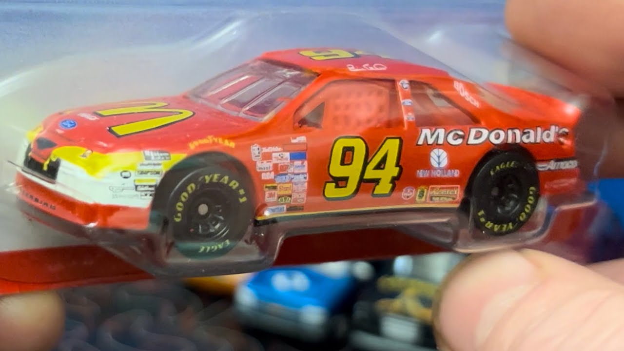 Mt Holly Racing P911 McDonalds Valvoline Silverado - YouTube