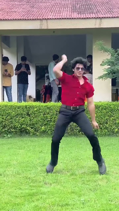 VandhaedamSong Dance At College Canteen | #srimusic  #vandhaedamsong  #srk #viral #youtubeshorts