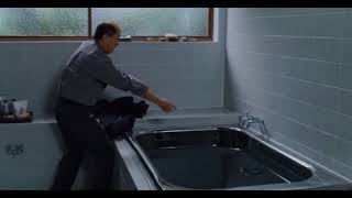 Scary Movie 4 (2006) Bathtub Funny Scene!😂