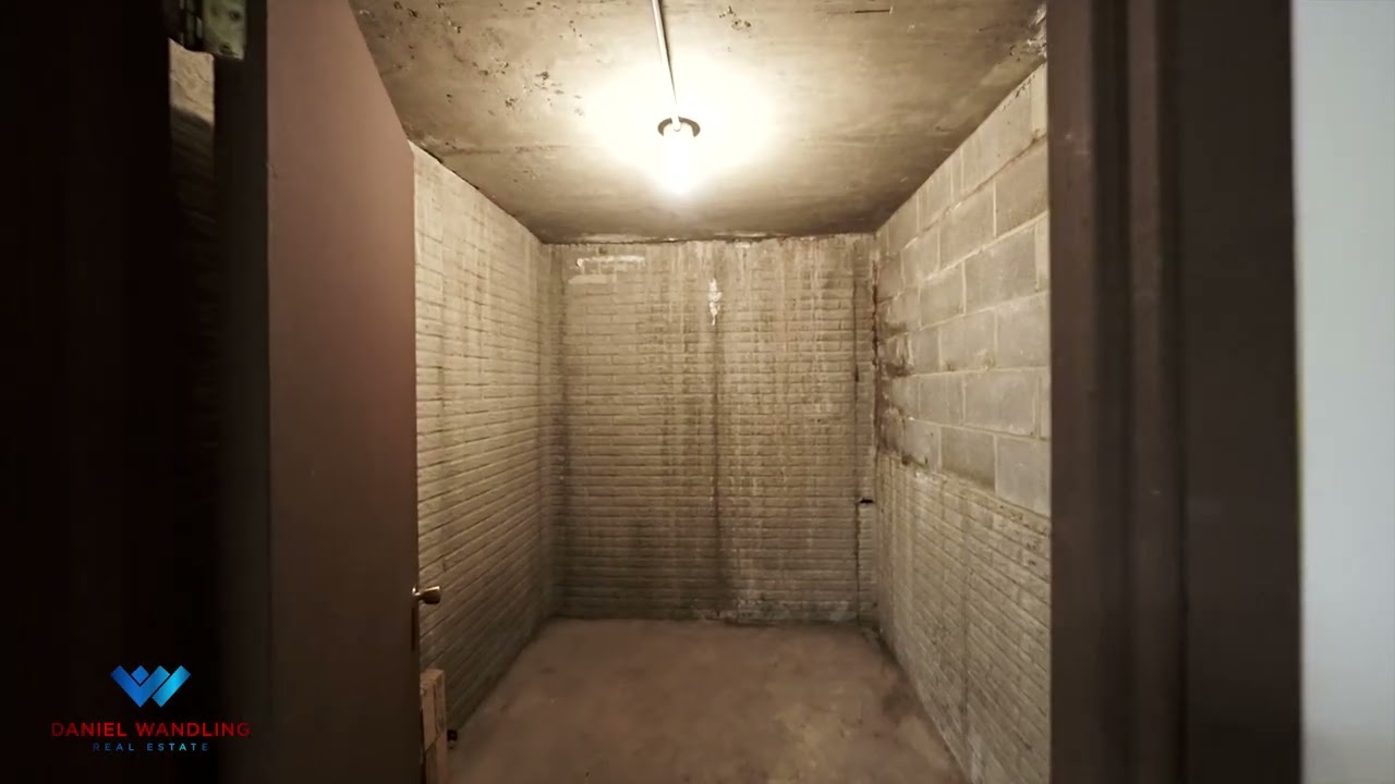 1025 U Ave, Nevada, IA 50201