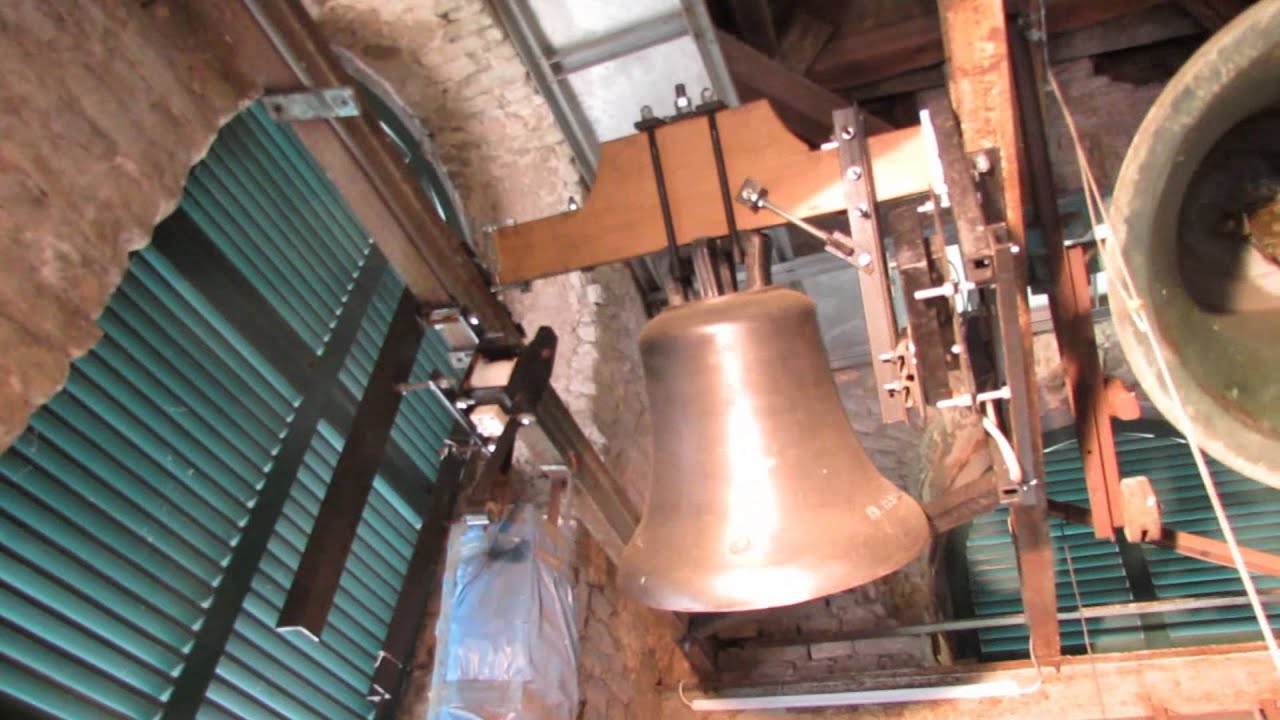 NEMESNÁDUDVAR (H) - A katolikus templom harangjai / Glocken der katolischen Kirche