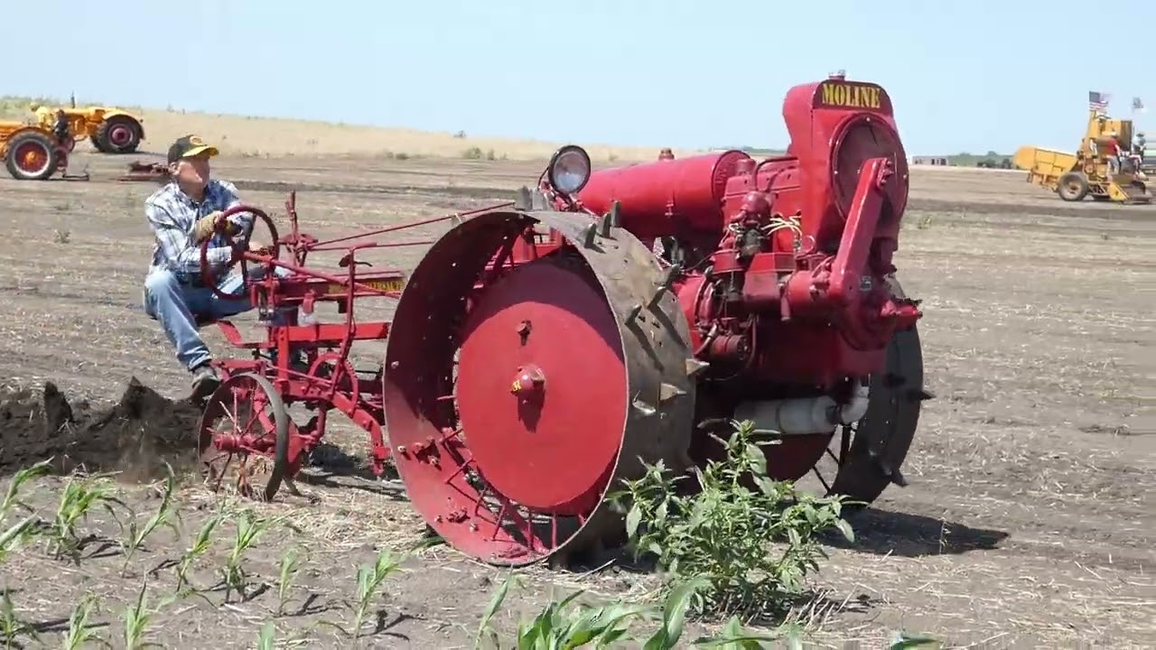 Moline Plow Company Universal Plowing 2022 YouTube