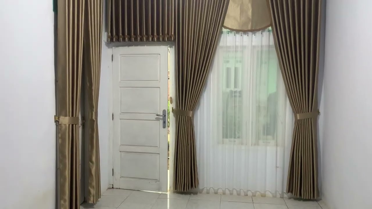 Gorden harga 380 ribu per pintu lengkap 