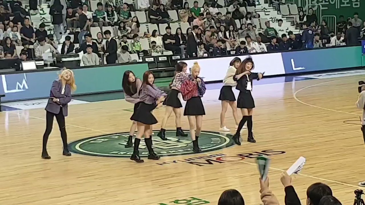 191006 DB vs KCC 홈 개막전 축하공연 (오마이걸-비밀정원) #원주db #오마이걸 #ohmygirl #비밀정원  #직캠