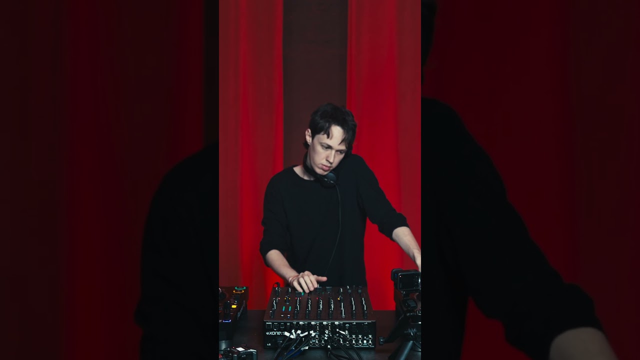 JUSTYN NELL at N29 STUDIO