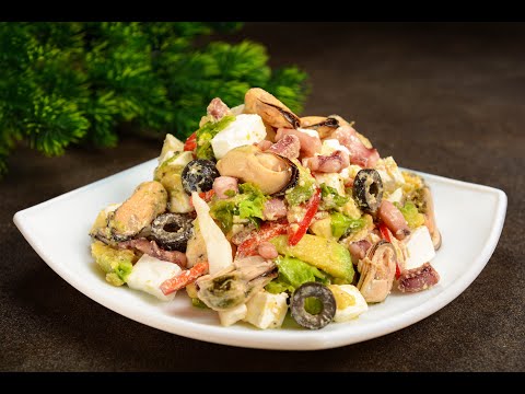 САЛАТ, от которого ВСЕ в восторге!!! Вкусно и красиво!! Рецепт из морепродуктов с морским коктейлем