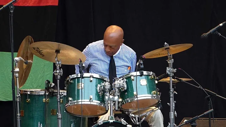 Roy Haynes' The Fountain of Youth Band, "James", C...