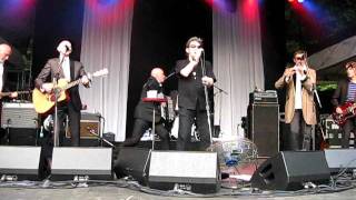 The Pogues - Streams Of Whiskey live Stuttgart 2011 chords