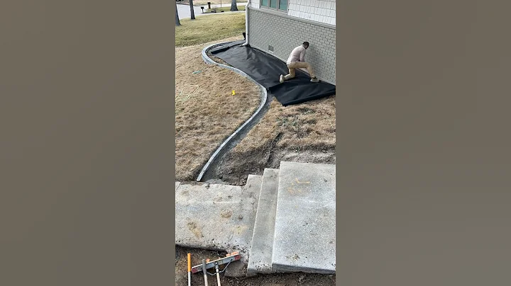 3.5 month later, did Grass grow through the fabric?