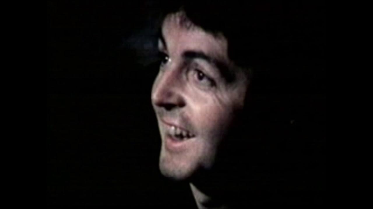Paul McCartney & Wings - Band On The Run (Official Music Video)