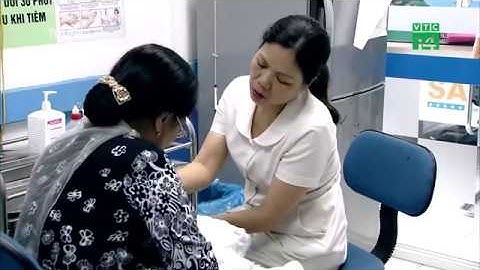 Hết vắc xin Quinvaxem tiêm cho trẻ, 1 tuần nữa mới có hàng thay thế | VTC14