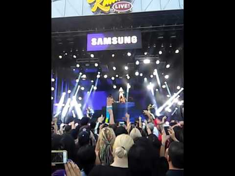 Die Antwoord - Gucci Coochie (live at Jimmy Kimmel)