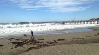 Huge Waves at Cayucos State Beach