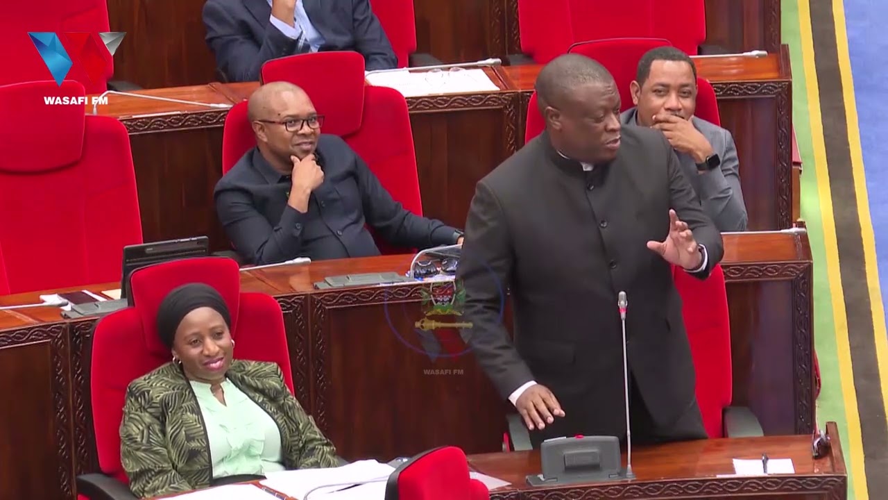 NAPE AWAVURUGA BUNGENI, AKATAA TAARIFA YA MBUNGE 