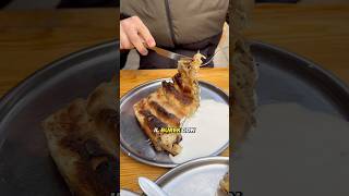 CIBO ASSURDO a SARAJEVO 🇧🇦🤯 #sarajevo #bosnia #cibo #food #viaggi #viral #shorts #travel