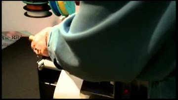 SH435 Bottle Labeler