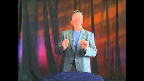 Essentials in Magic Invisible Deck - magictricks.co.uk