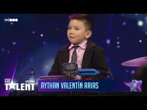 Aythan Valentín Arias de 4 años - Toca el timbal | Audiciones | Got Talent Argentina 2023