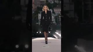 Gigi hadid For Versace #gigihadid#supermodel#trending #fashion #viral #model