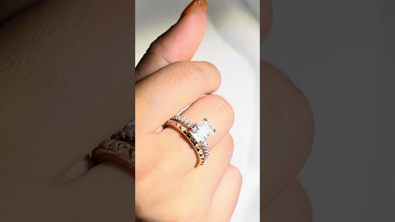 925 Sterling Silver Square Emerald Cut Diamond Moissanite Ring - 2ct