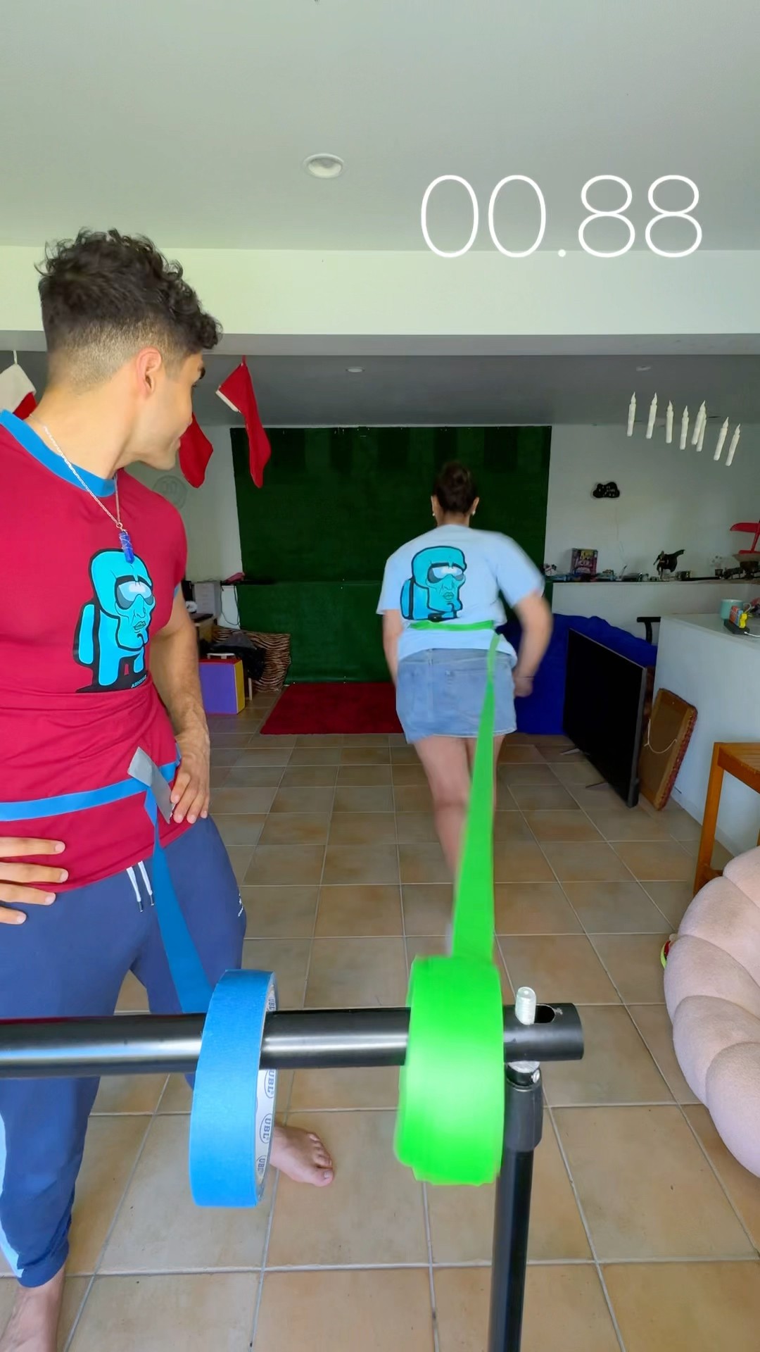 SIBLINGS COMPETE 11