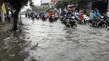 TP Hồ Chí Minh xuất hiện triều cường vượt mức báo động 3