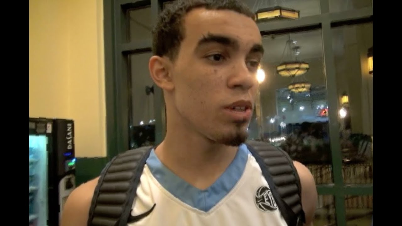 Tyus Singer Tyus Jones Mixtape (Rivals #3 in 2014) @ AAU Super Showcase - YouTube