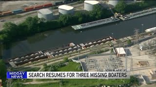 Search resumes for missing boaters in Chicago River canal