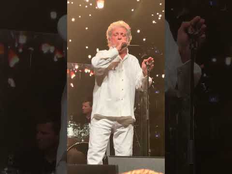 Dariush Live In Hamburg 23 Dezember 2023 Hejrat Jahsne Deltangi هجرت از حضرت عشق داریوش
