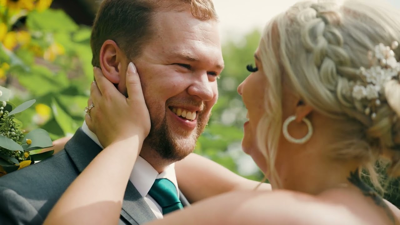 Shelby & Jordan's Romantic Maple Dell Acres Wedding Film