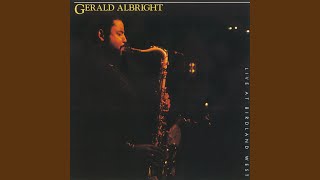 Miniatura de vídeo de "Gerald Albright - Softly At Sunrise (Live)"