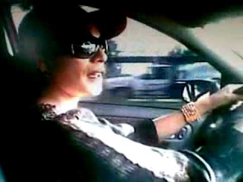 Academia zumbadance con Marcia cantando al volante...