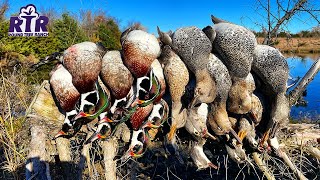 Wood Duck &amp; Gadwall Craziness - Kansas Farm Pond Duck Hunting 2021