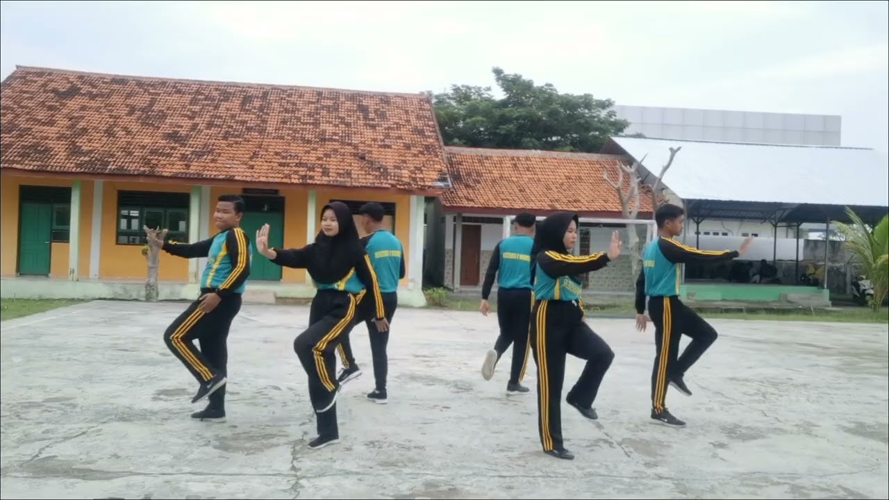 SENAM IRAMA SMA NEGERI 1 SRESEH KELAS XII-5 KELOMPOK 2 2024-2025