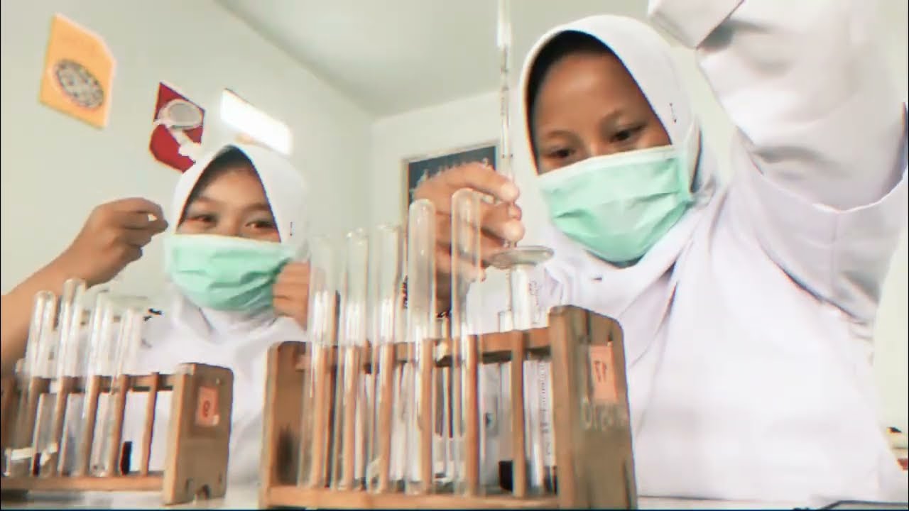 FILM PENDEK - XI ANALIS KESEHATAN