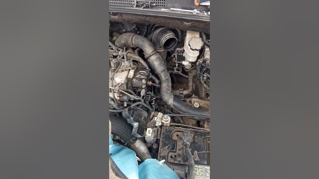 Как снять турбину на хендай туссан дизель Hyundai Tucson дизель 2008 года замена датчика коленчатого вала - YouTube