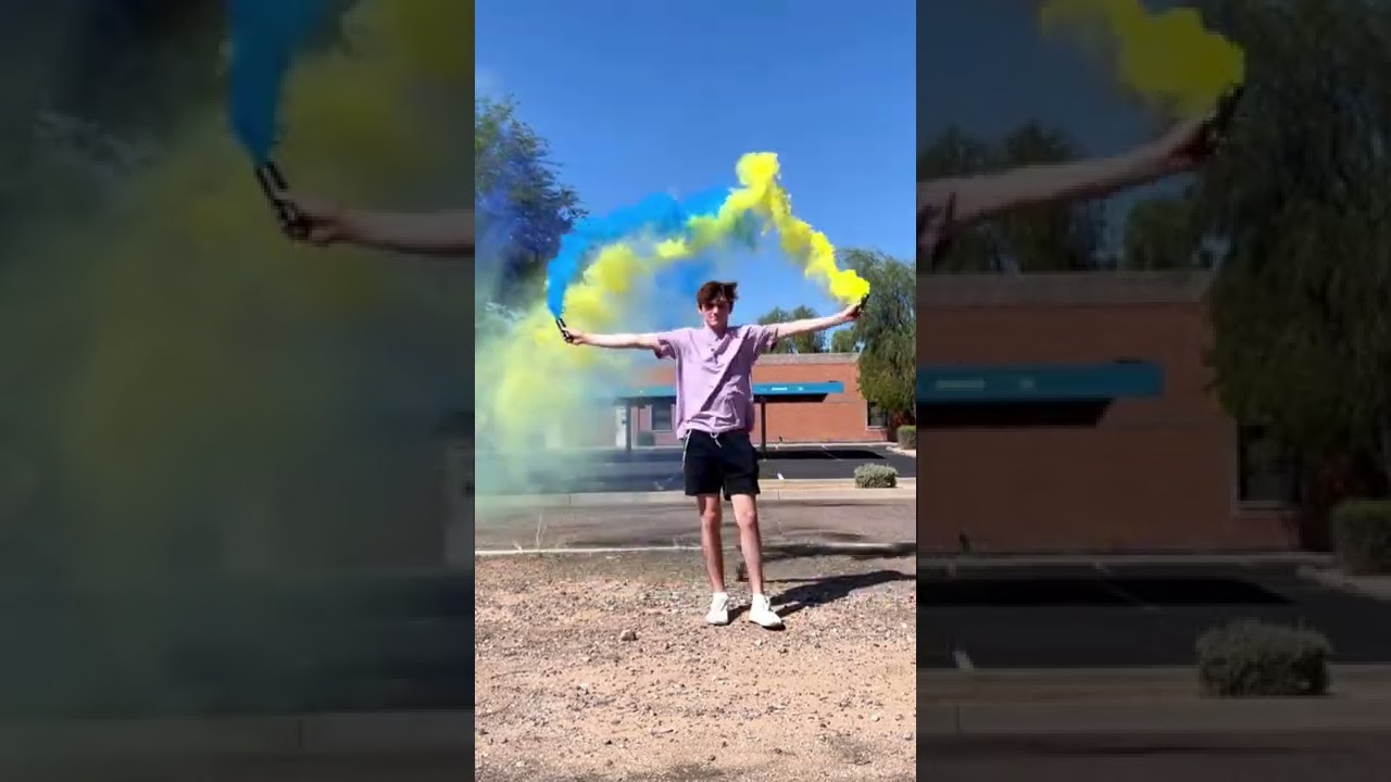 Yellow and Blue Smoke Bombs: Color Combos