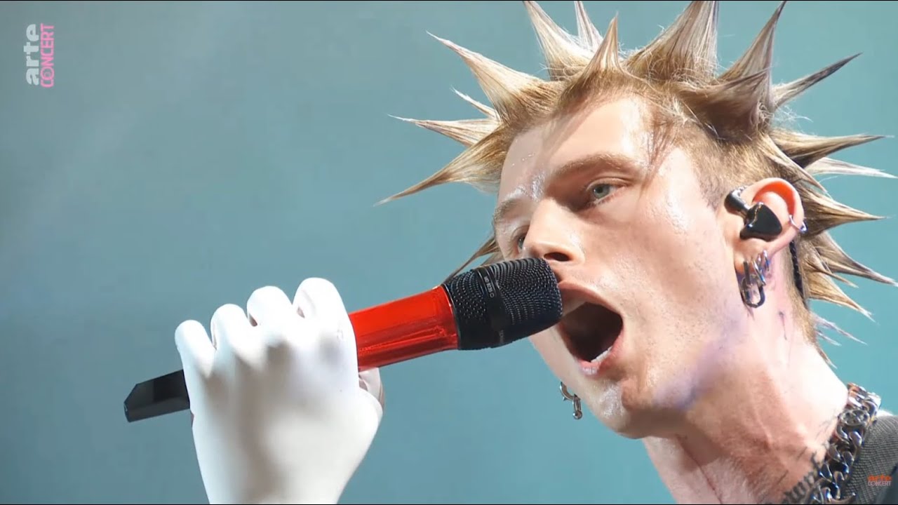 Machine Gun Kelly Hellfest 2023 Full Set 1080p - YouTube