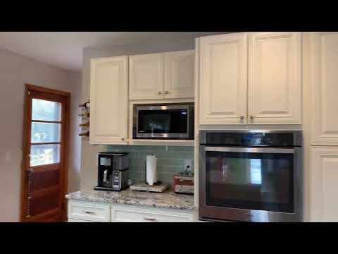 123 Meadowbrook Lane, Brookhaven, PA home video tour