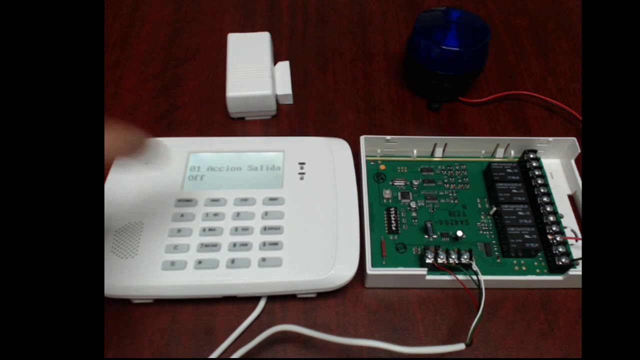 Configuración de un Módulo de Relevadores en un Panel Vista 48 Mediante Teclado 6162RF